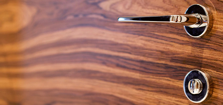 On Demand Locksmith For Key Fobs Repair in Exeter, California